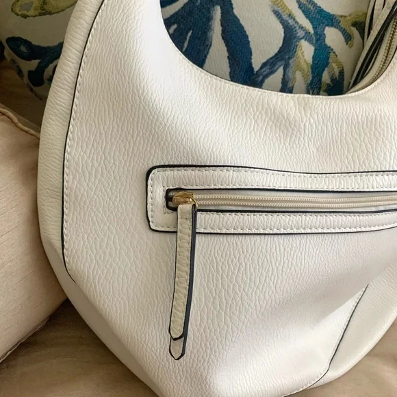 Sondra Roberts White Faux Pebble Leather Hobo Bag w Metallic Gold Braided Strap - Picture 9 of 14